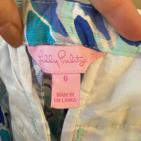 LILLY PULITZER Blue Boho Beachy Floral Scalloped Hem Shorts - Picture 6 of 9